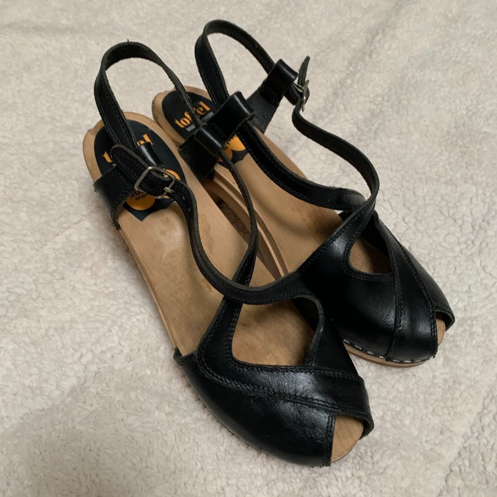 Swedish Hasbeens Peep toe heeled Clog Size 41